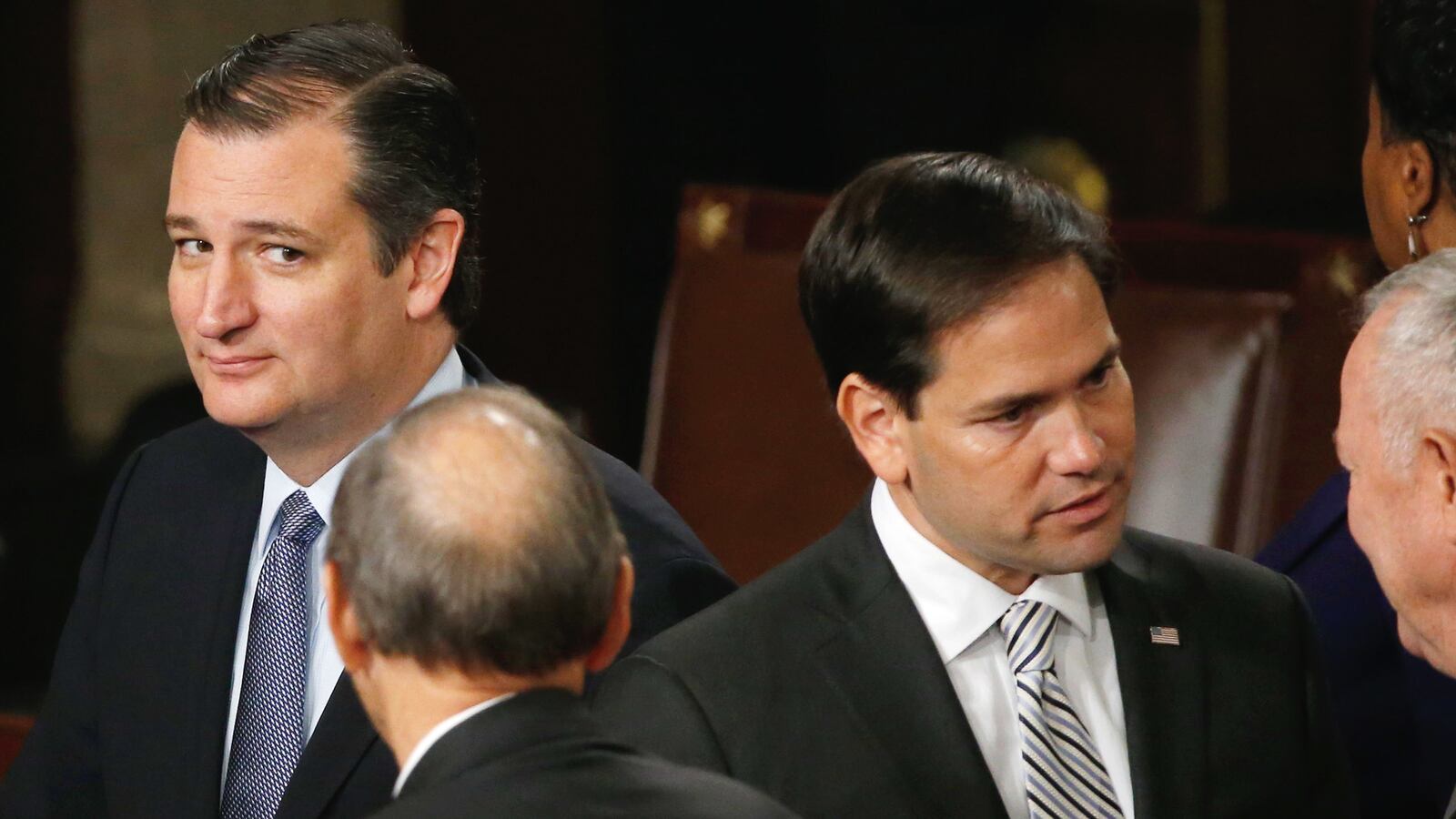 articles/2015/11/17/why-aren-t-rubio-and-cruz-hispanic-enough-for-whites/151115-navarette-reporters-tease_htg0vw