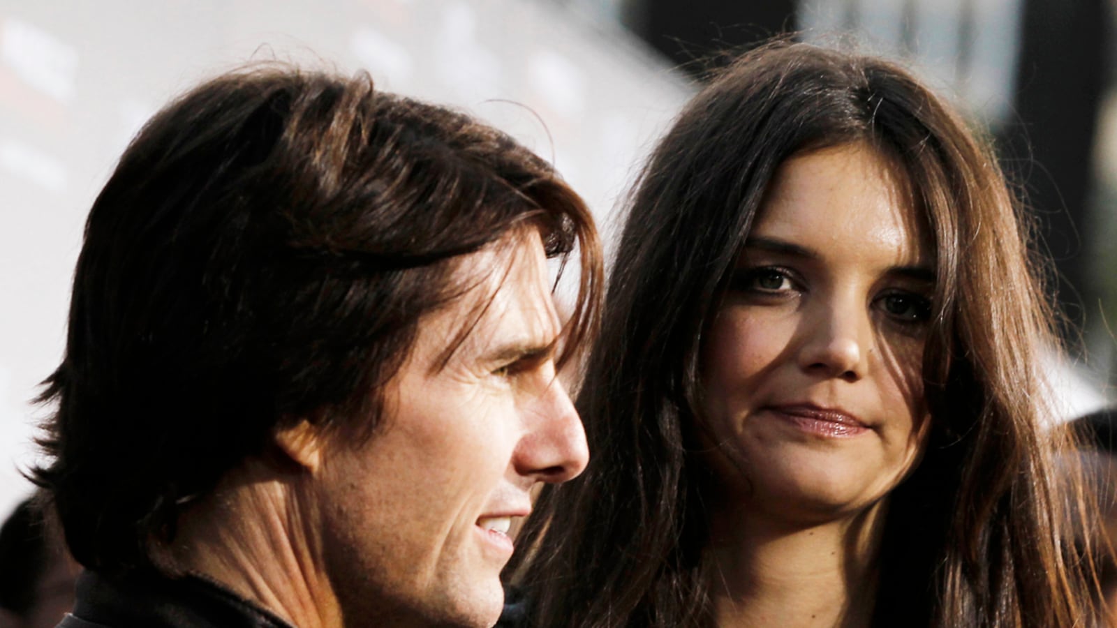 articles/2012/07/02/tom-cruise-and-katie-holmes-s-relationship-saga-doomed-from-the-start/tomkat-relationship-divorce-stern_izs3d7