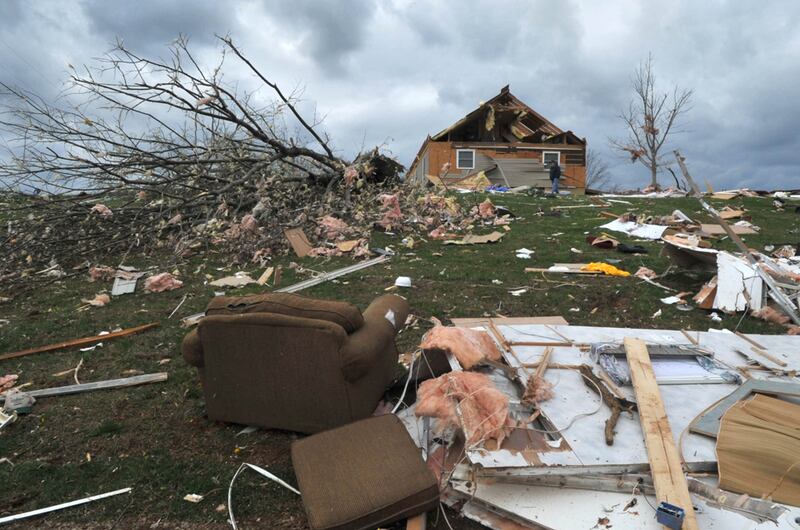 galleries/2011/05/23/tornado-states/tornado-states---tennessee_loo6y7