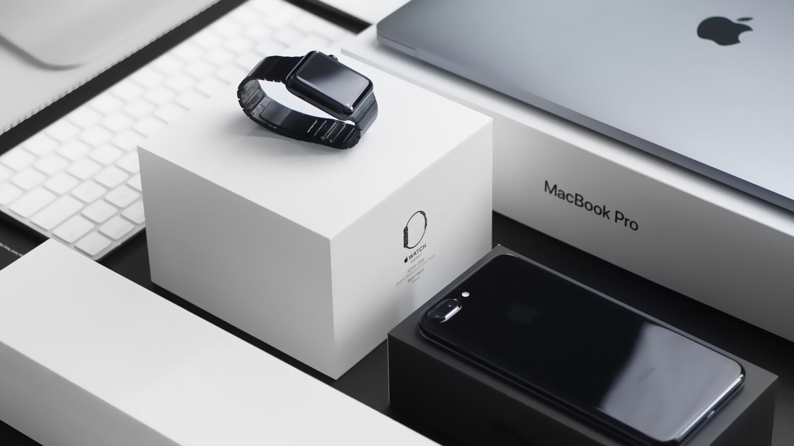 julian-o-hayon-237297-unsplash_v4g8ze