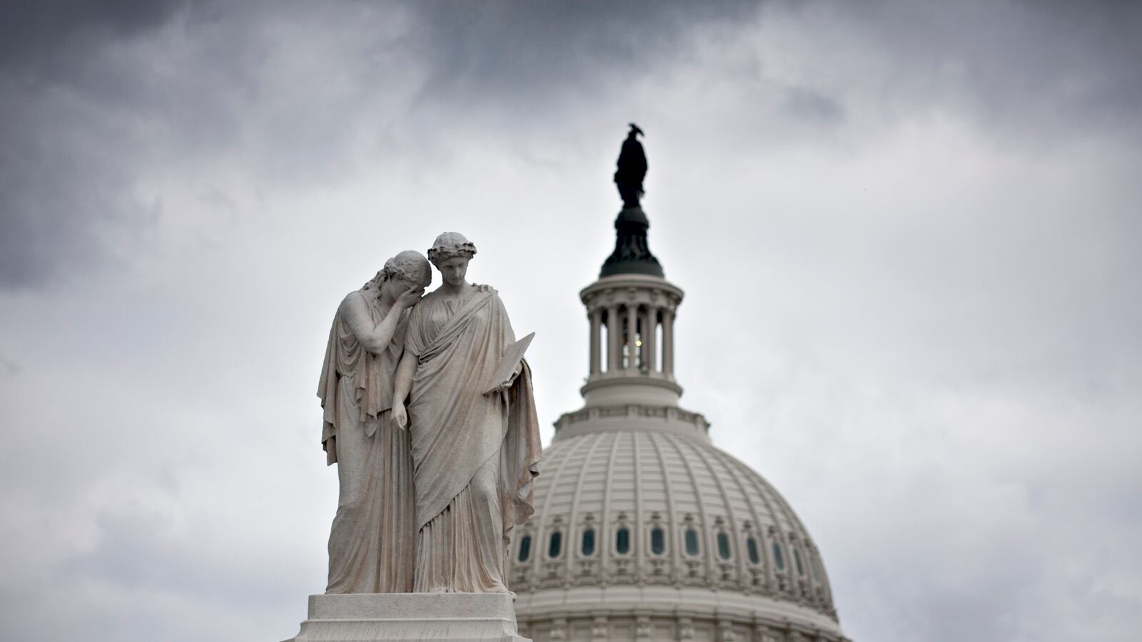 articles/2013/09/30/ex-republican-congressman-shutdown-is-a-dangerous-game/130930-latourette-shutdown-tease_ynxgzx