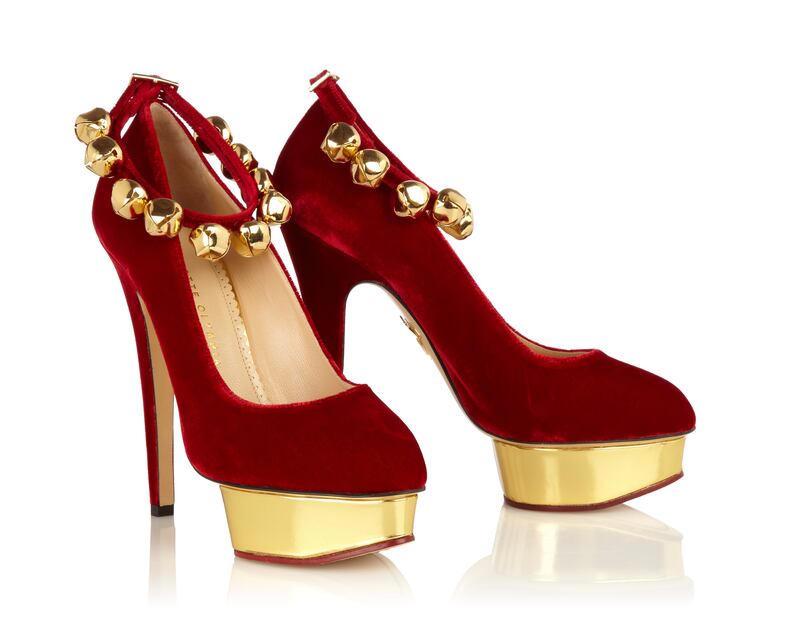 galleries/2012/12/06/2012-gift-guide-the-closet-fifty-shades-fan/guide-dollyheels2560_p8jpvd