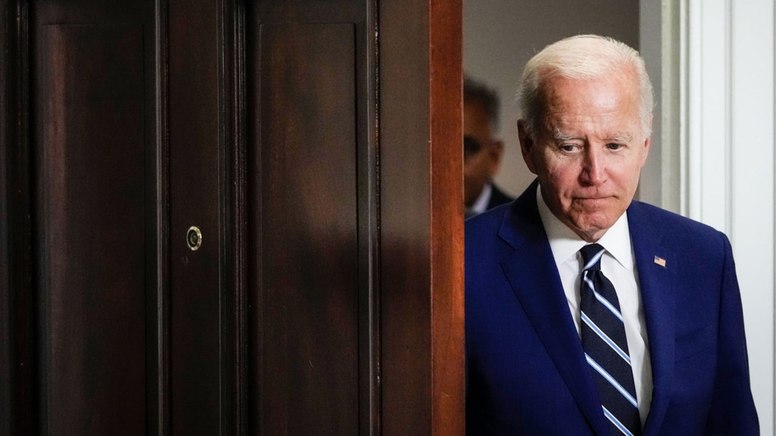 220621-Lewis-Biden-tease_dyalpa