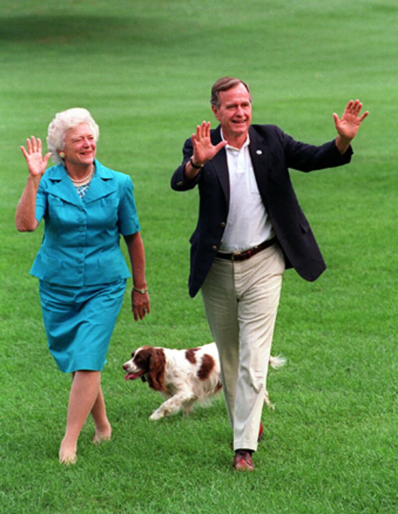 galleries/2009/04/12/presidential-pets/presidential-pets---george-bush-sr_adqtpl