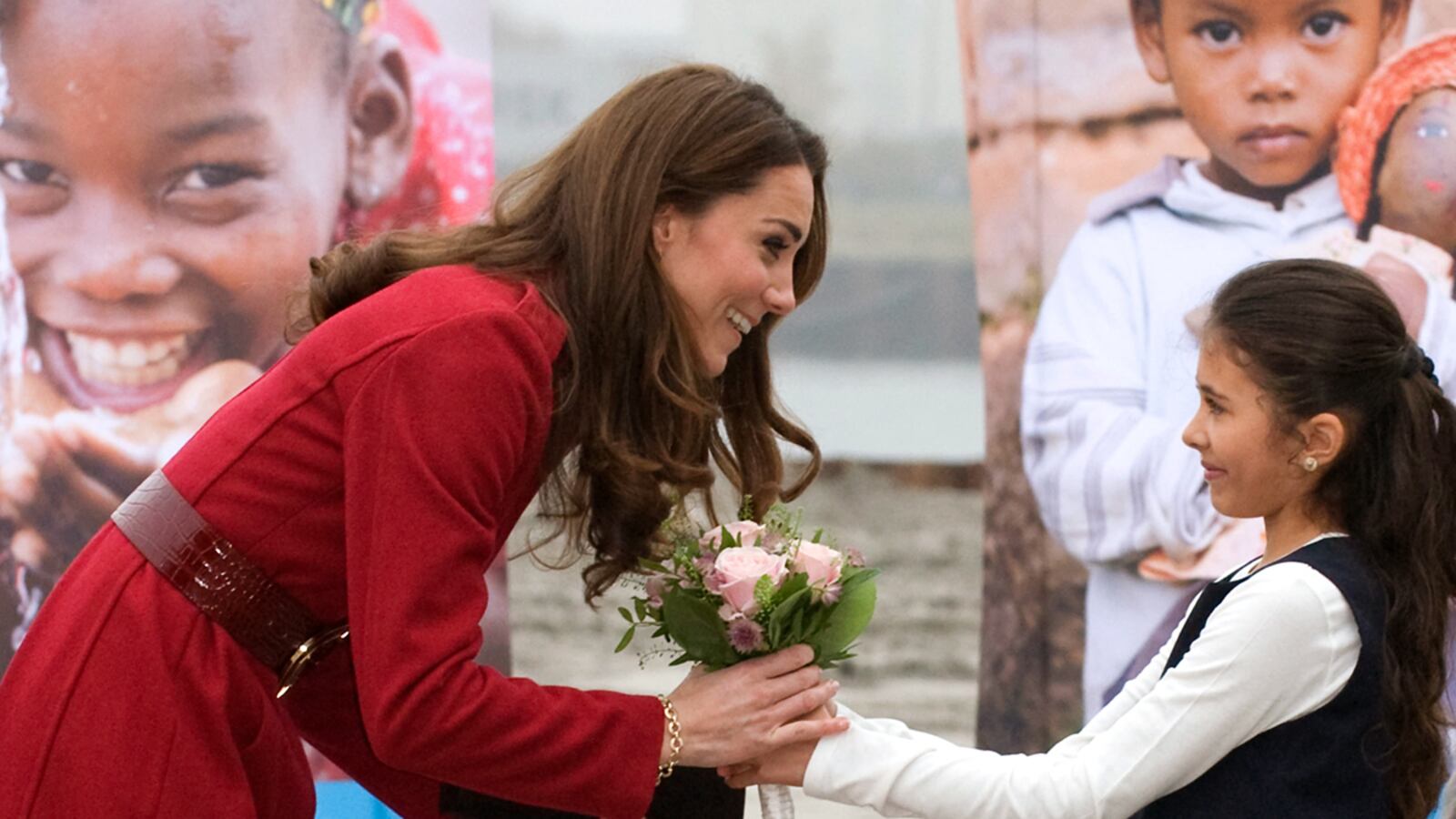 articles/2011/11/05/kate-middleton-pregnancy-rumors-why-isn-t-the-palace-refuting-them/kate-middleton-pregnancy-rumors-sykes_e1i5pc