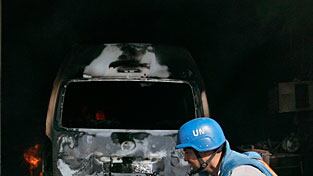 cheats/2009/01/15/israel-shells-un-shelter/gaza-un_mzougu