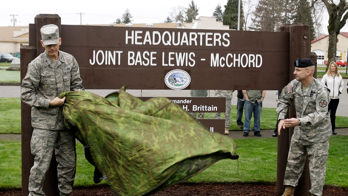 articles/2012/03/13/soldier-who-shot-16-afghans-was-from-troubled-lewis-mcchord-army-base/lewis-mcchord-ross_bsvvdy