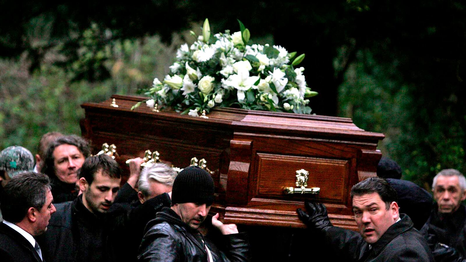 articles/2016/01/22/britain-warns-allies-russia-s-next-assassination-could-be-on-your-streets/160122-hines-russian-spy-tease_b7mb5n