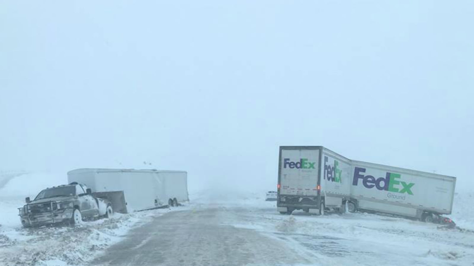 180414-harsh-weather-across-us-cheat_jll282