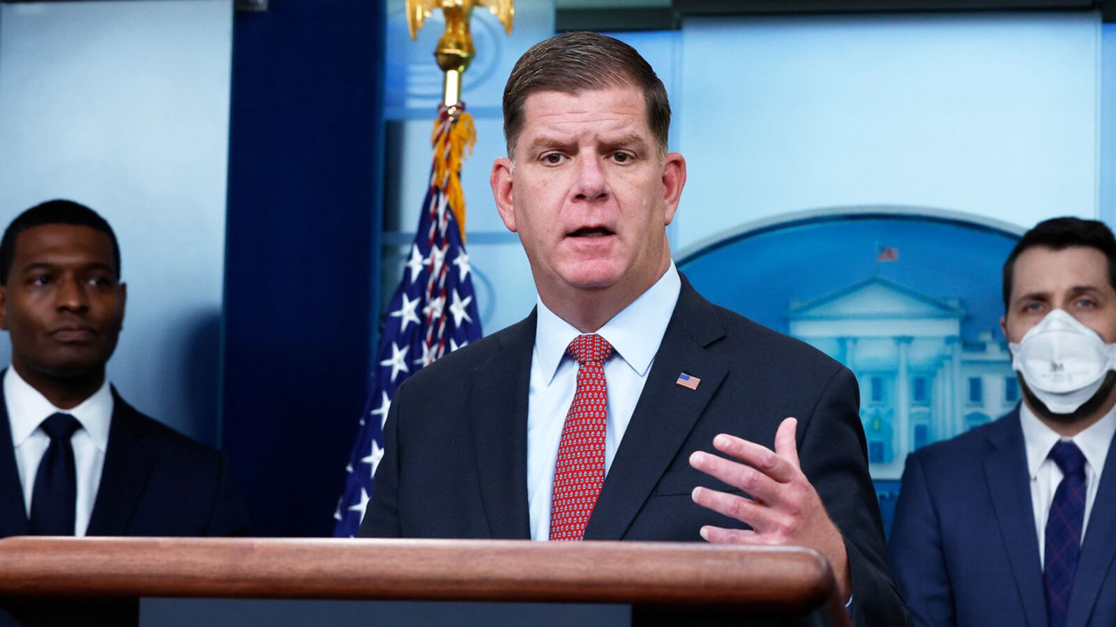 220503-Kucinich-Sec-Marty-Walsh-tease_bu2kn8