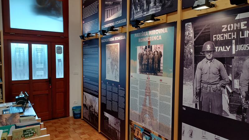 State_border_museum_in_Nova_Gorica_railway_station_1_yt4rk7