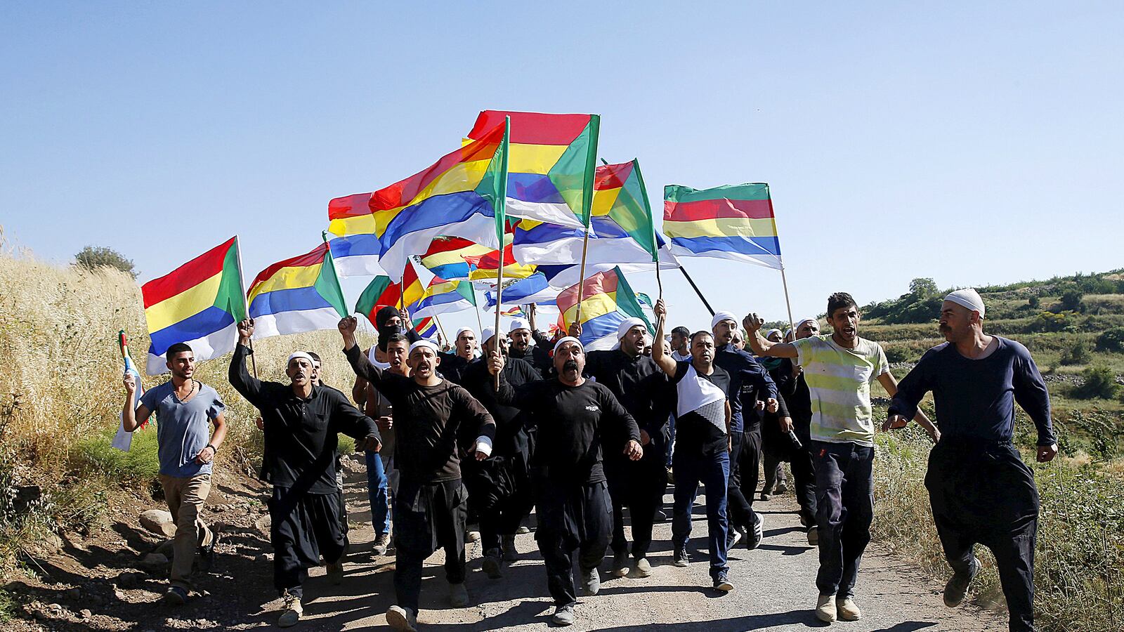 articles/2015/06/21/the-druze-abandon-assad/150618-hassan-syria-druze-tease_l1w0vk