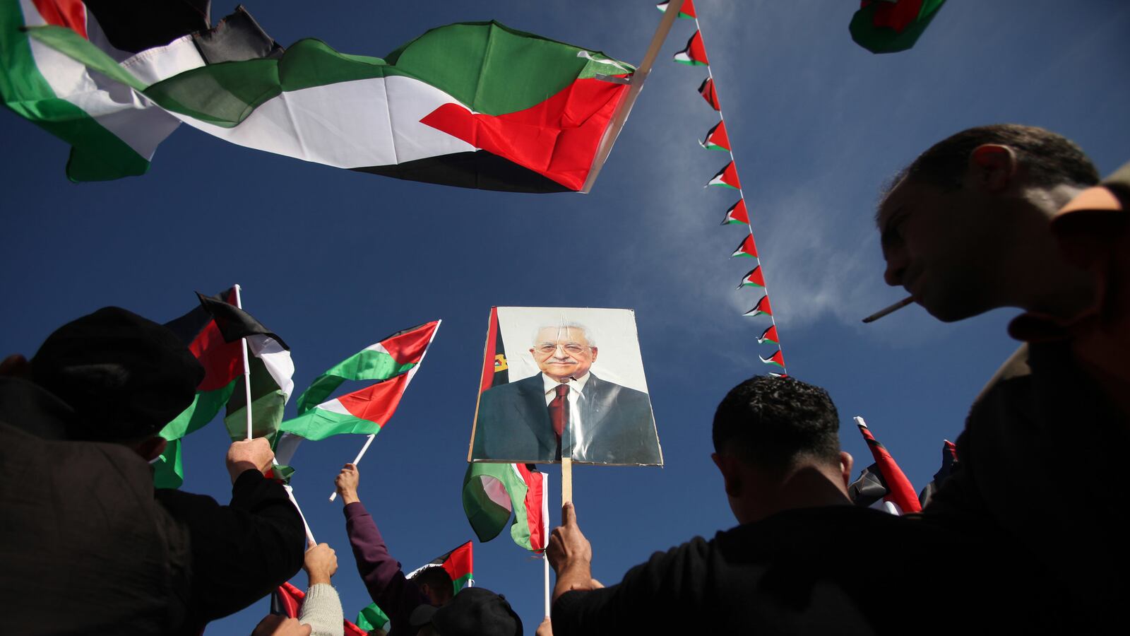 cheats/2012/12/02/abbas-given-hero-s-welcome/abbas-calls-for-palestinian-unity-cheat_rwk1mq