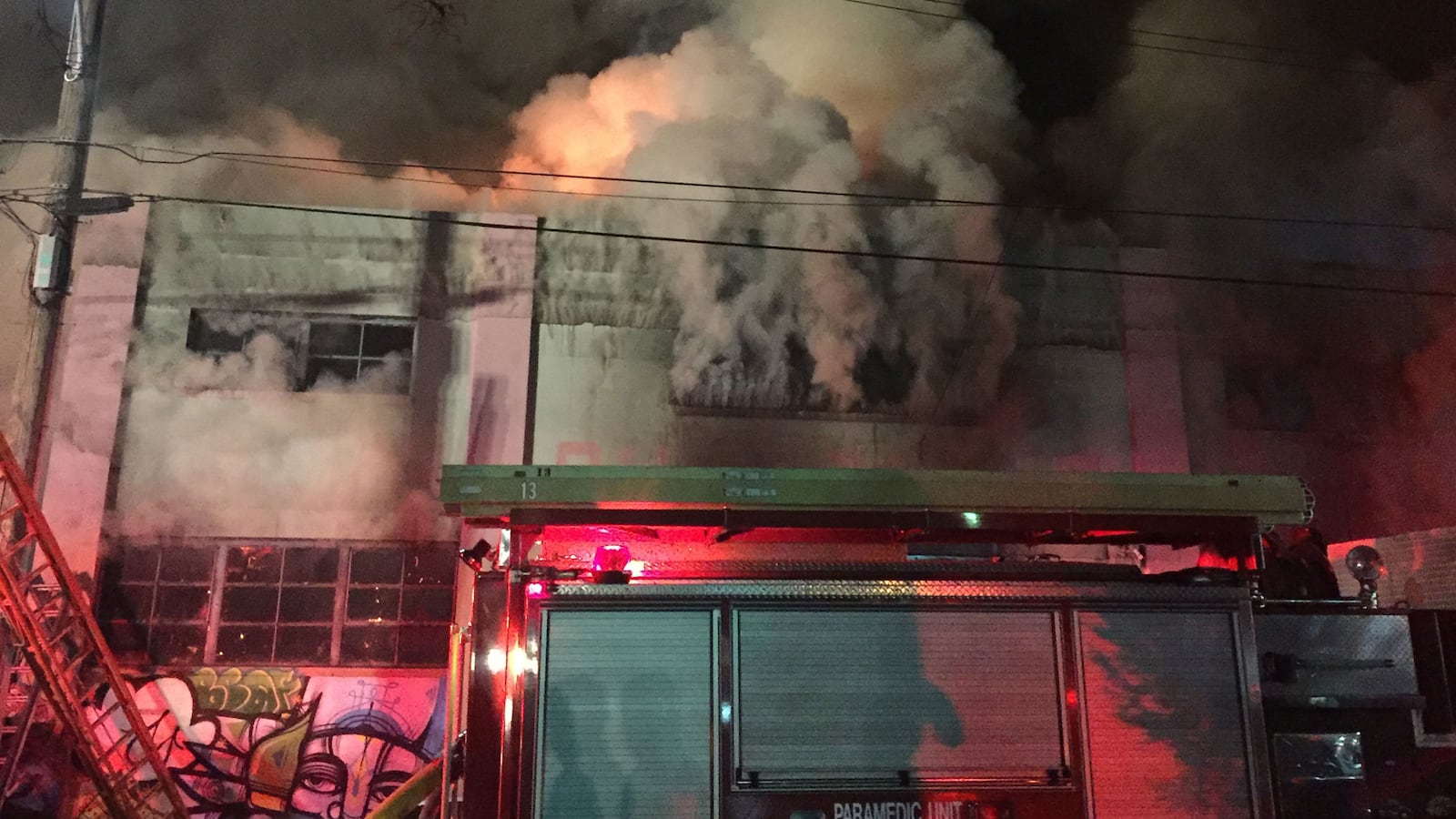 articles/2016/12/03/inside-the-oakland-party-fire-one-rickety-staircase-inside-a-tinderbox/161203-rosen-nightclub-fire-tease-1_pomlag