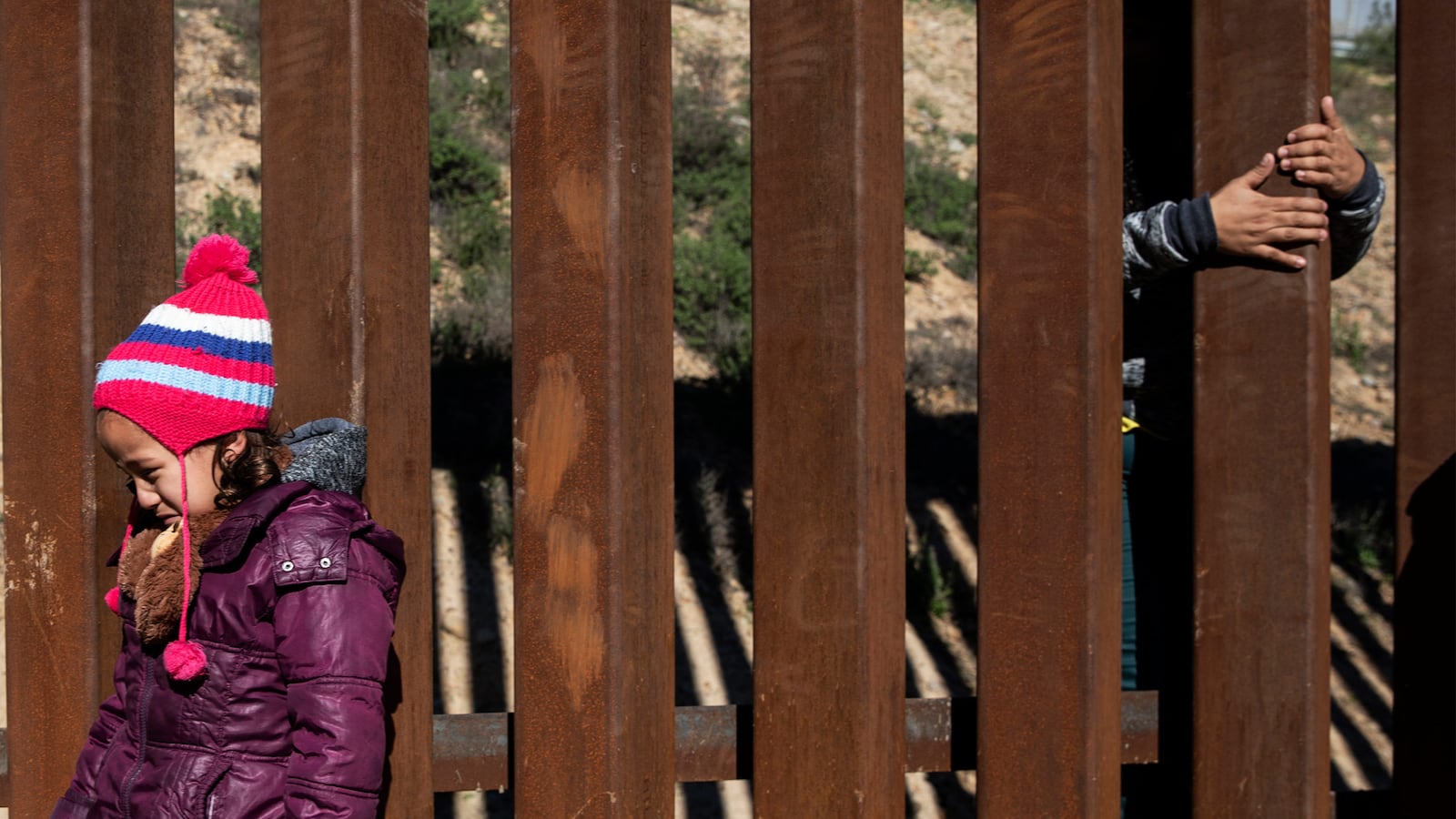 210504-reunification-border-tease_yqsuht