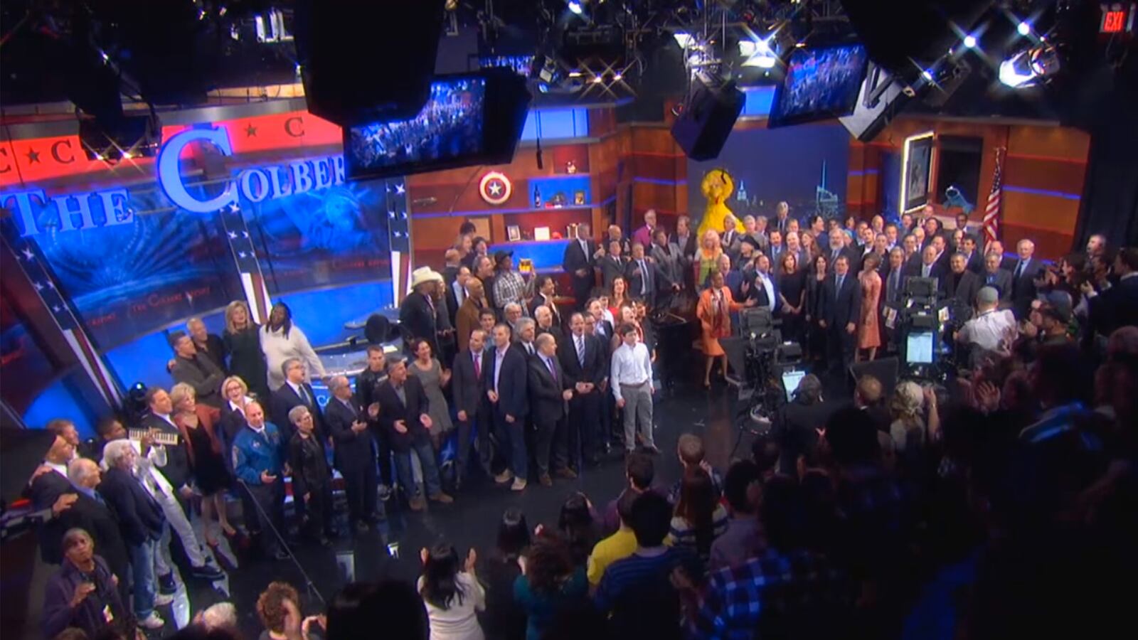 articles/2014/12/19/colbert-report-signs-off-with-a-song/colbert-report-signs-off-with-a-song-image_rptbpx