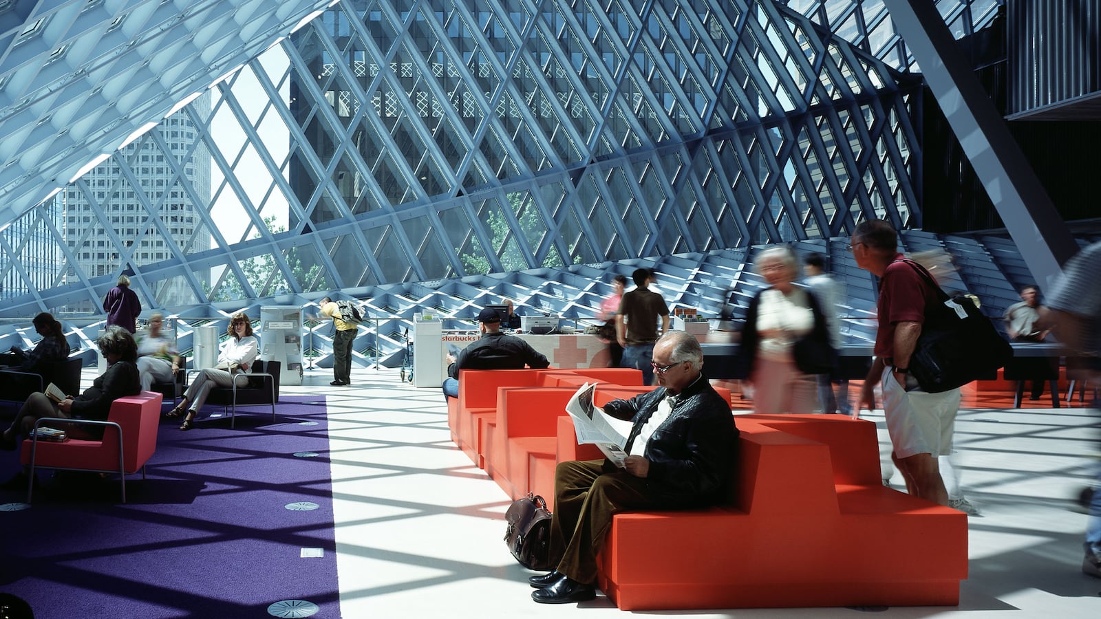 211124-Studarus-_Seattle-tease_fpo2oi