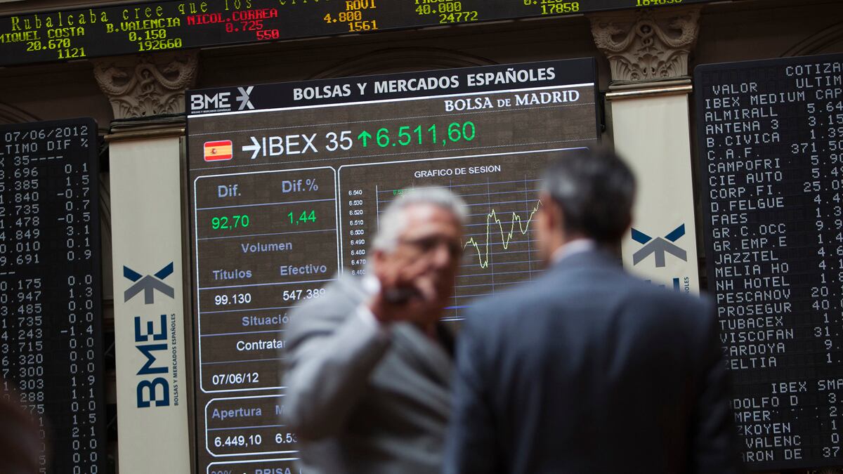 articles/2012/06/28/recession/euro-stocks-surge-spain-bailout-cheat_jl0gag