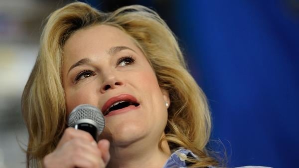 181018-albert-heidi-cruz-hero_q3xsam