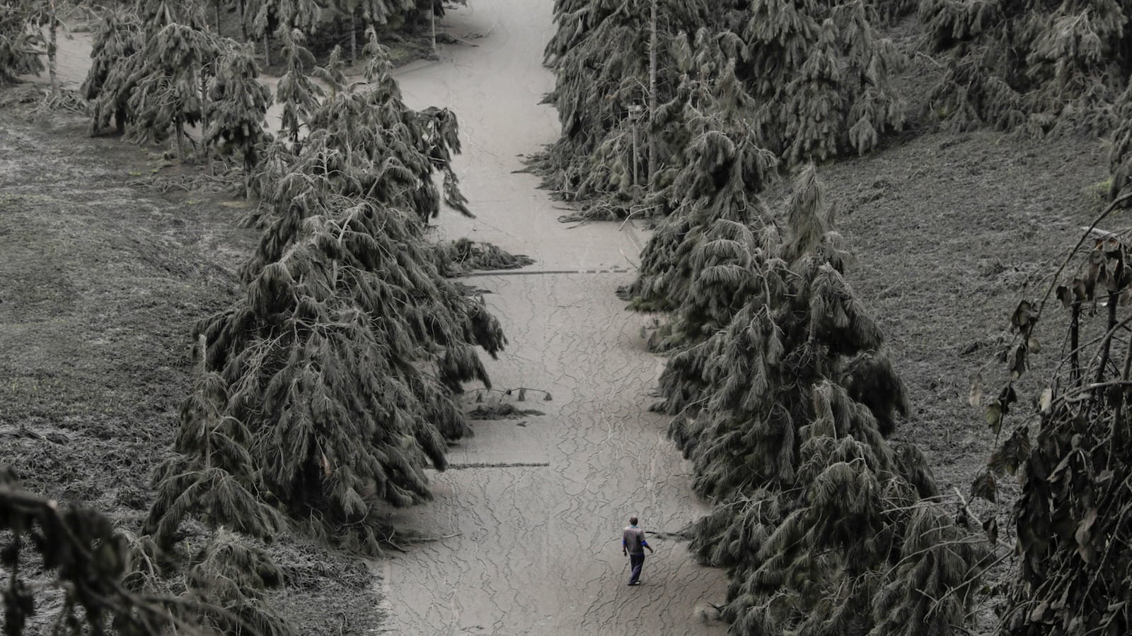 200115-kirk-volcano-tease_zlqfvz