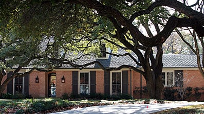 cheats/2009/04/11/a-day-in-the-life-of-43/bush-dallas-home_vzwhn7