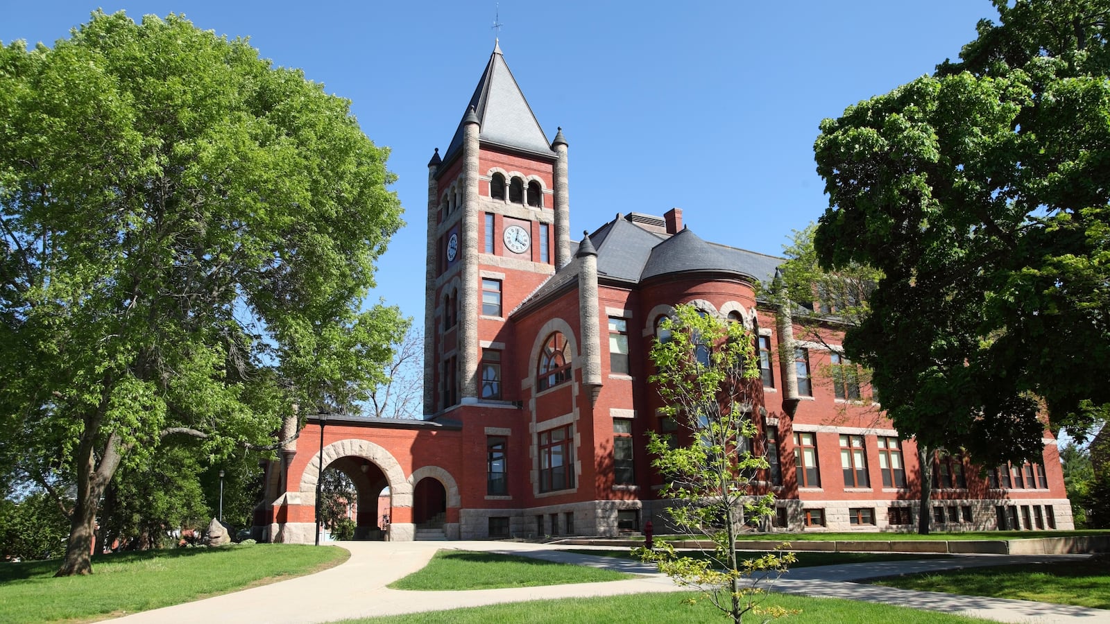 GettyImages-180746842_os5w4h