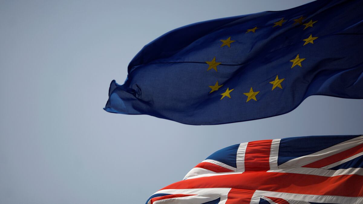 cheats/2017/03/20/u-k-to-make-brexit-official-on-march-29/161115-brexit-cheat_wxf1rw