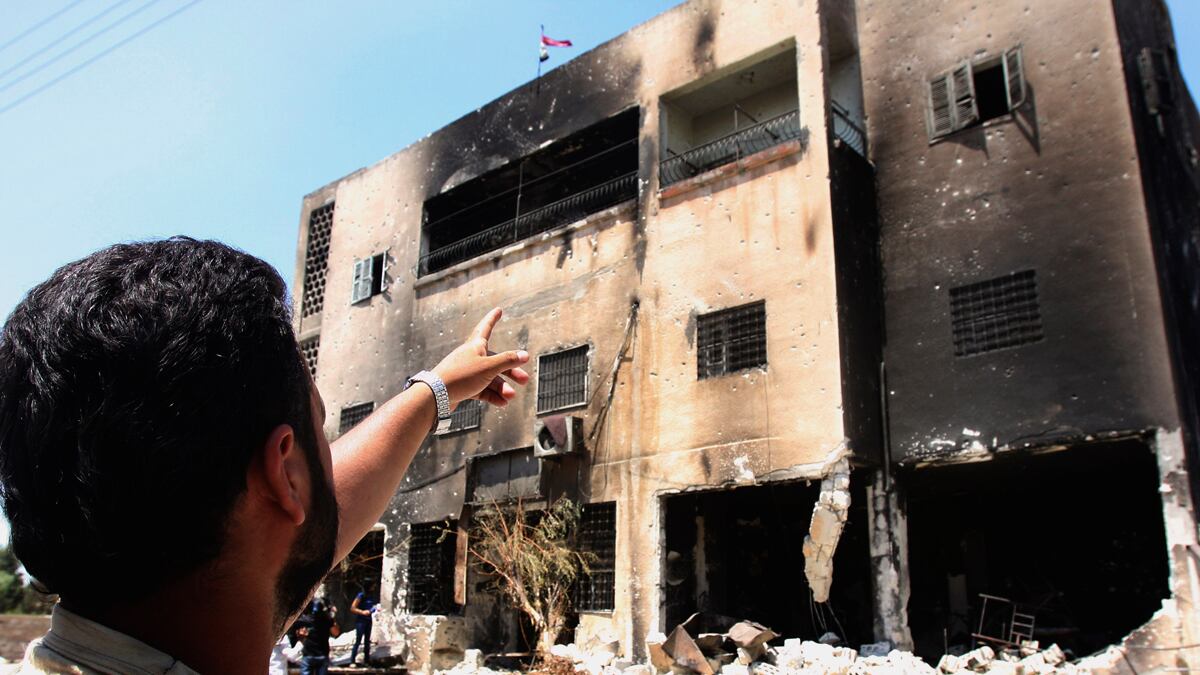 cheats/2011/08/11/syrian-forces-quell-protests/syria-hama-withdrawal_smwgic