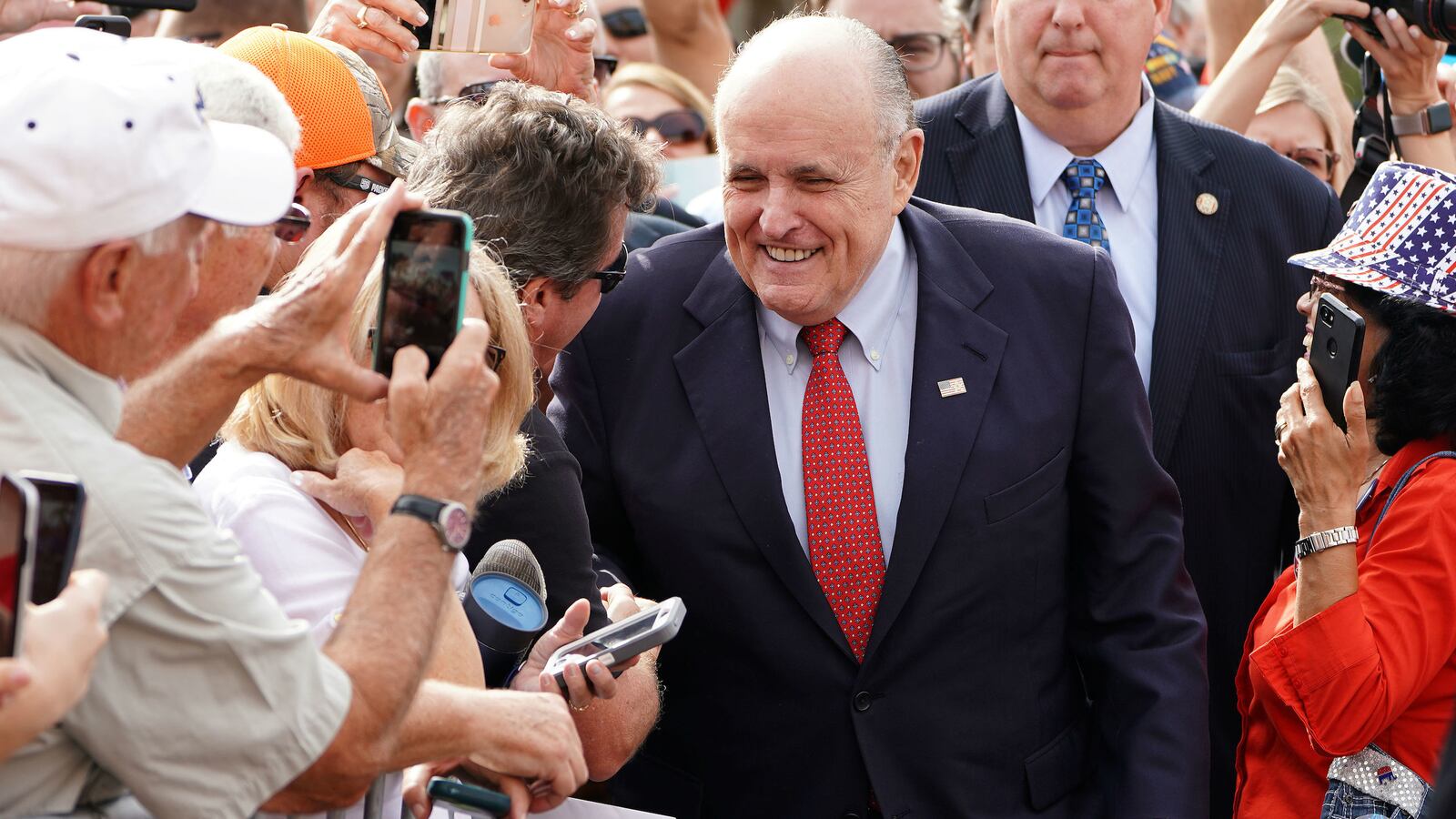 giuliani_sunday_show_express_2_yi7lzg