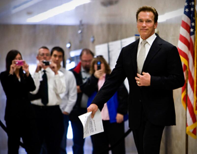 articles/2011/01/01/arnold-schwarzenegger-leaves-california-governorship-jerry-brown-quietly-follows/mathews-schwarzenegger_150246_xjmn9v