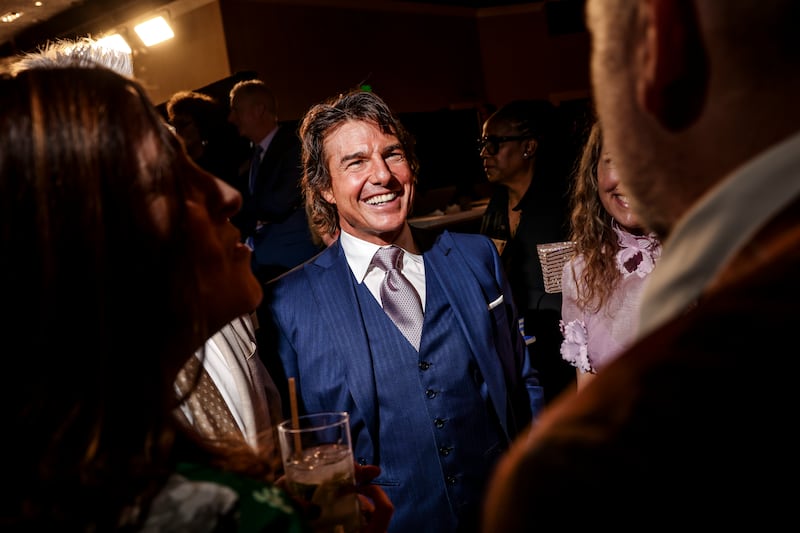 Tom Cruise only sends his famous coconut cake to a specific list of Hollywood elite.