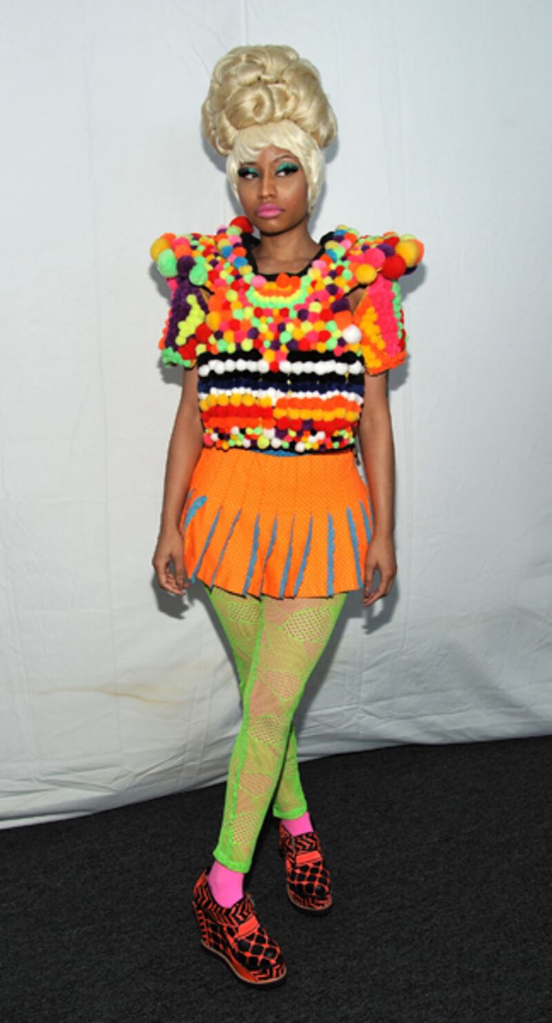 galleries/2011/12/18/blake-lively-kate-middleton-the-kardashians-best-and-worst-dressed-people-of-2011-photos/best-worst-dressed-2011-nicki-minaj_vvgcdg