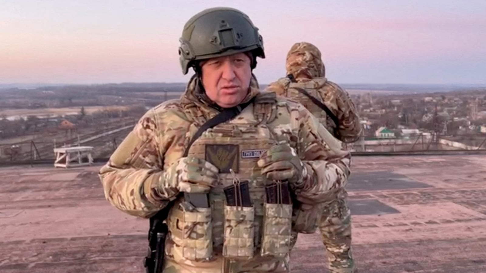 2023-03-10T160503Z_1566519843_RC23RZ9VI9V9_RTRMADP_3_UKRAINE-CRISIS-PRIGOZHIN-AMMO_p0zyei