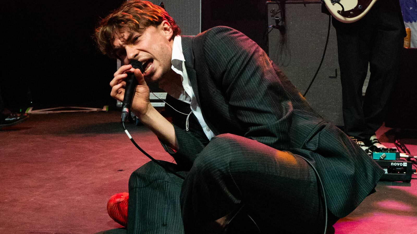 LONDON, ENGLAND - NOVEMBER 25: Alex Rice of Sports Team performs at O2 Forum Kentish Town on November 25, 2024 in London, England. (Photo by Lorne Thomson/Redferns)