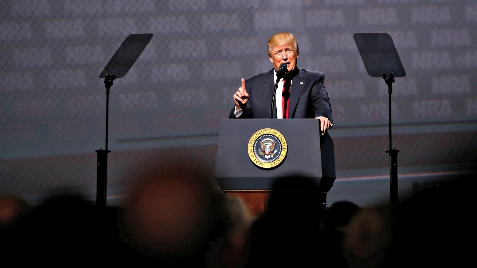 cheats/2017/04/28/trump-revives-pocahontas-rant-for-nra-speech/170428-trump-nra-cheat_o0qhr6