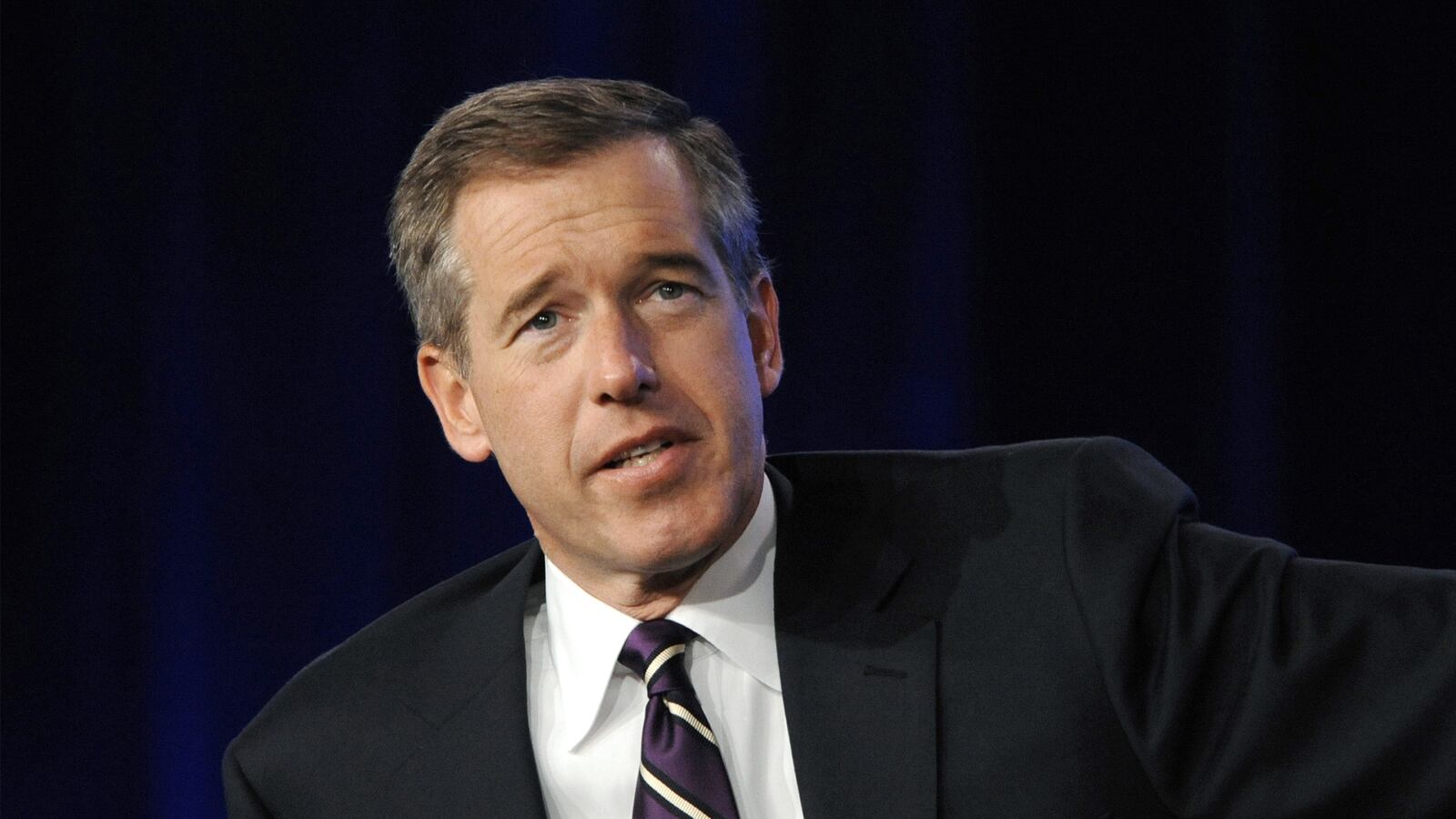 articles/2015/05/10/brian-williams-wants-his-job-back-now-but-nbc-isn-t-so-sure/150510-grove-brian-back-tease_qovlxp