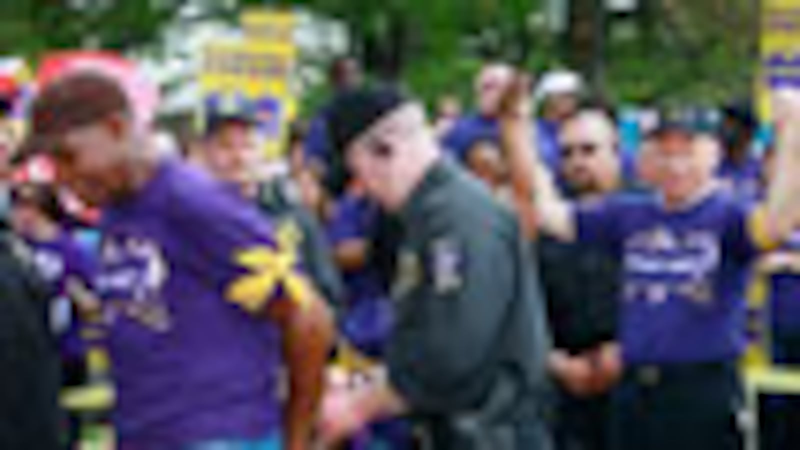 cheats/2010/04/17/danny-glover-arrested-at-union-protest/danny-glover-arrested_mh7km1