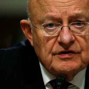 cheats/2017/01/05/clapper-russia-behind-fake-news/170105-clapper-fake-news-cheat_rc6wxe