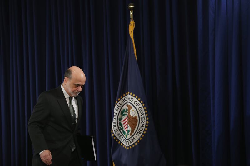 articles/2012/12/12/ben-bernanke-s-federal-reserve-is-boring-again/boring-bernanke-gross-tease_iis96v