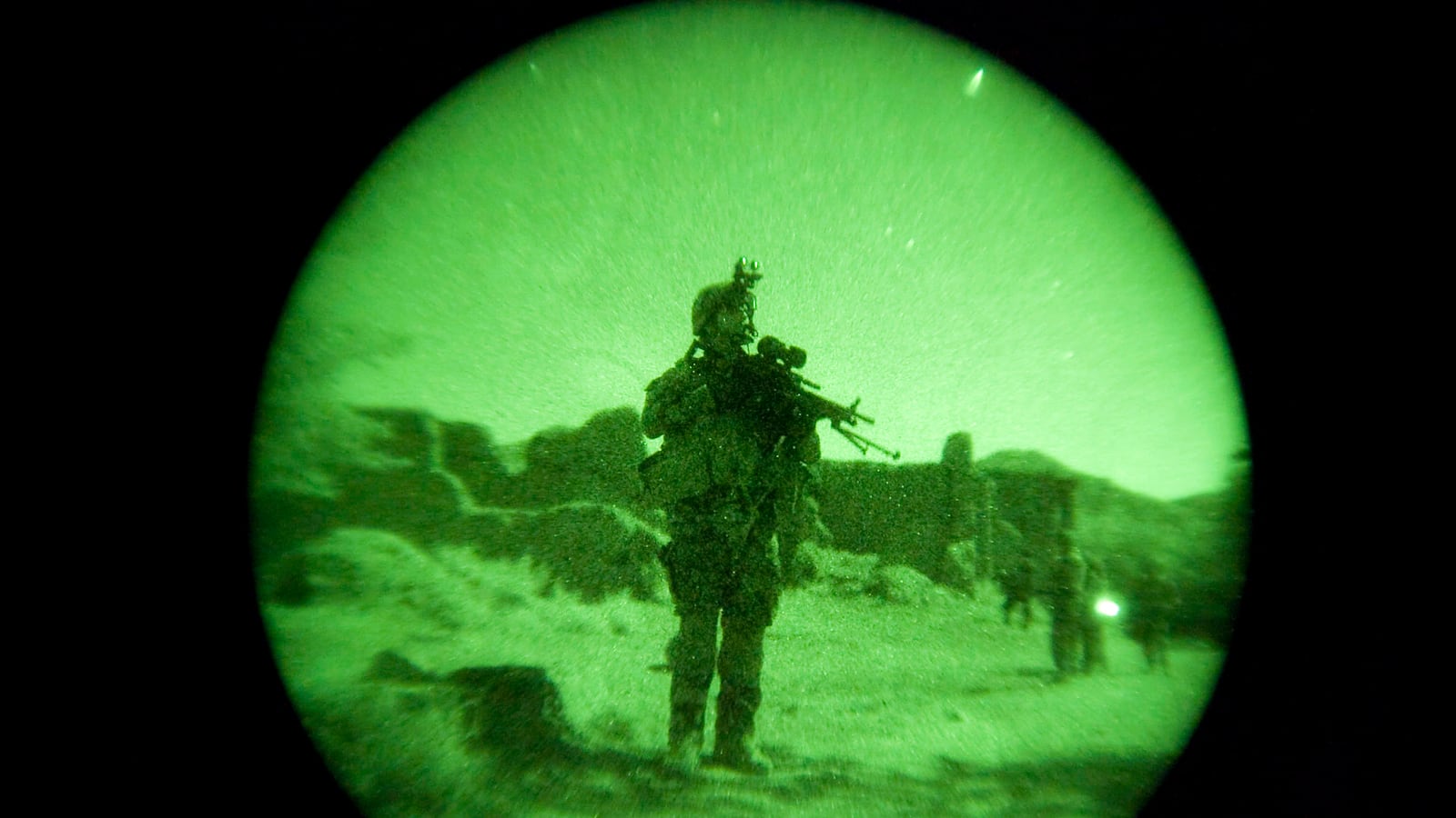 articles/2013/10/17/with-the-govt-open-it-s-time-to-repair-national-security/131016-borene-military-shutdown-costs-tease_nfrmrp