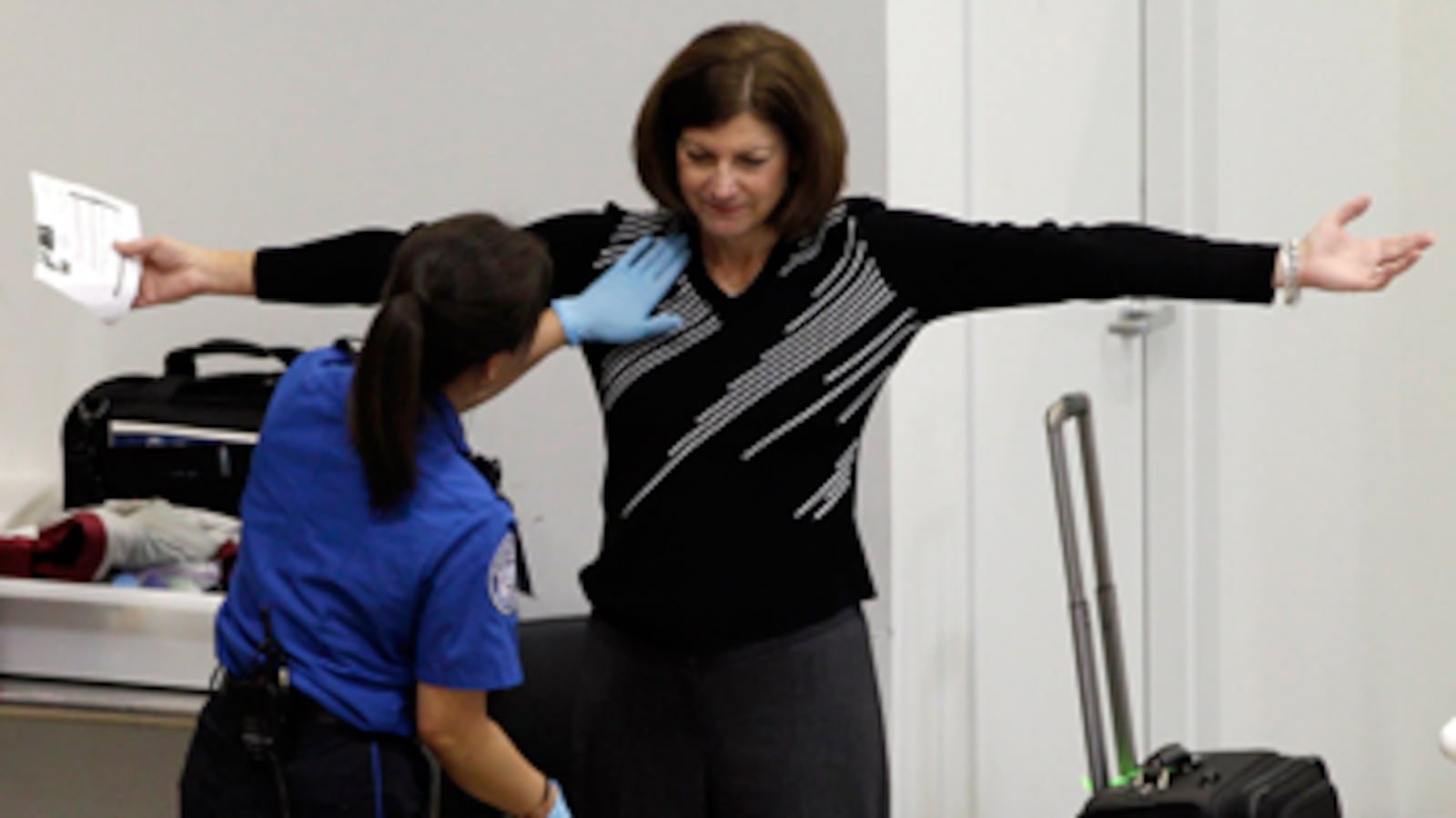 cheats/2010/11/24/tsa-reviewing-pat-downs/tsa-patdowns_wojlen