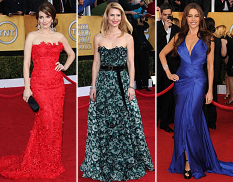 articles/2011/01/31/screen-actors-guild-2011-winners-photos-best-dresses/sag-awards-gal-launch_nh7awx