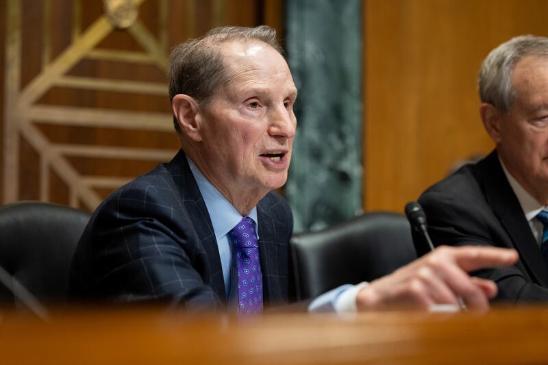 Senator Ron Wyden (D-OR), the Senate Finance Committee's ranking member, questions Oz.