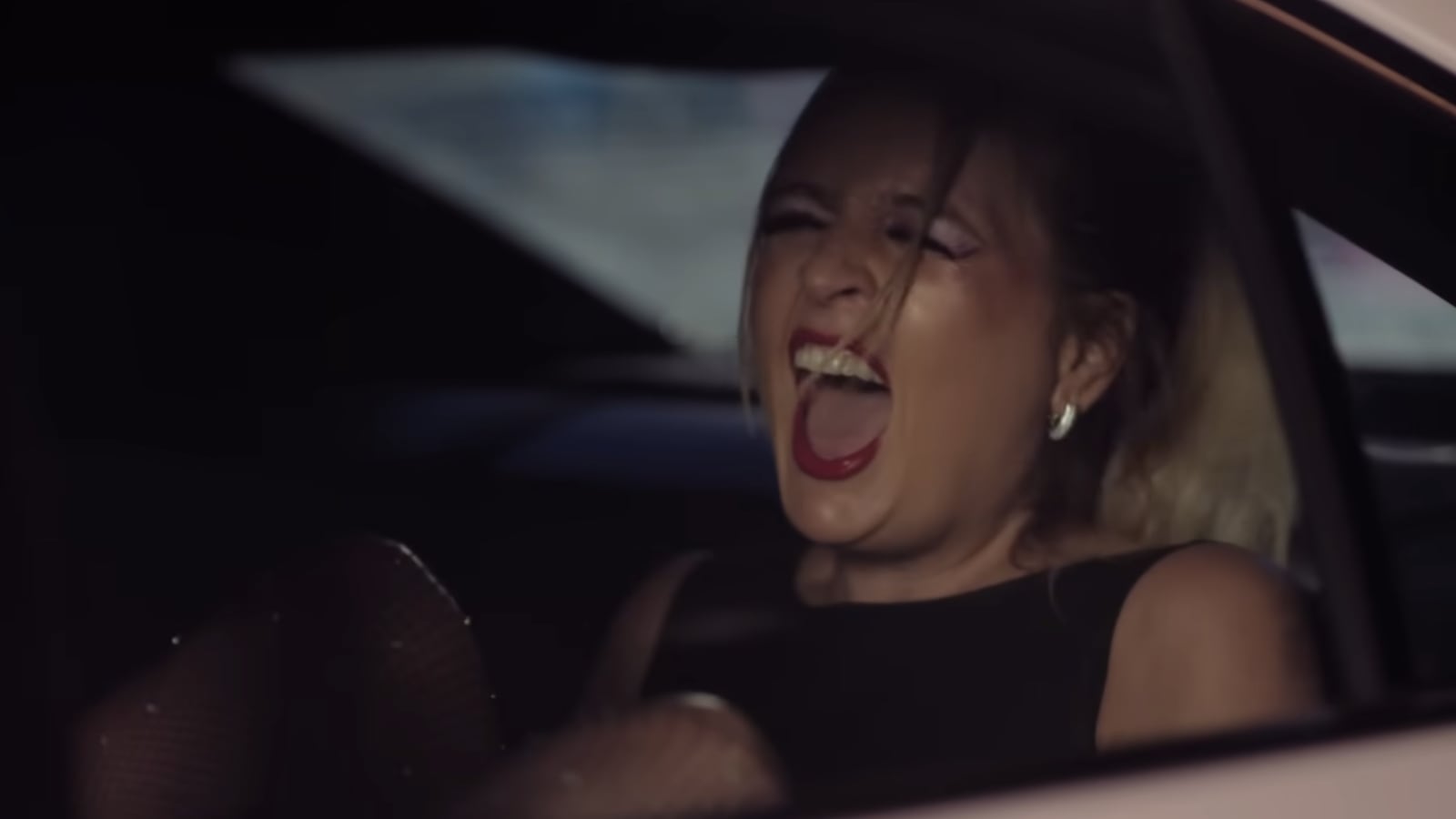 Holmes in 'Overcompensating'