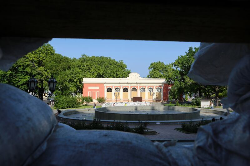 061922-nadeau-artukraine-embed1_ou0sou