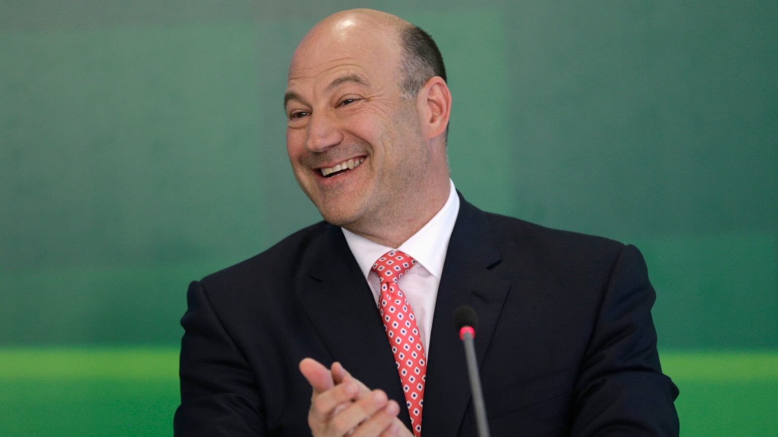 cheats/2017/01/25/gary-cohn-trump-adviser-gets-100m-goldman-payout/170125-gary-cohn-goldman-payout-cheat_nnmouo