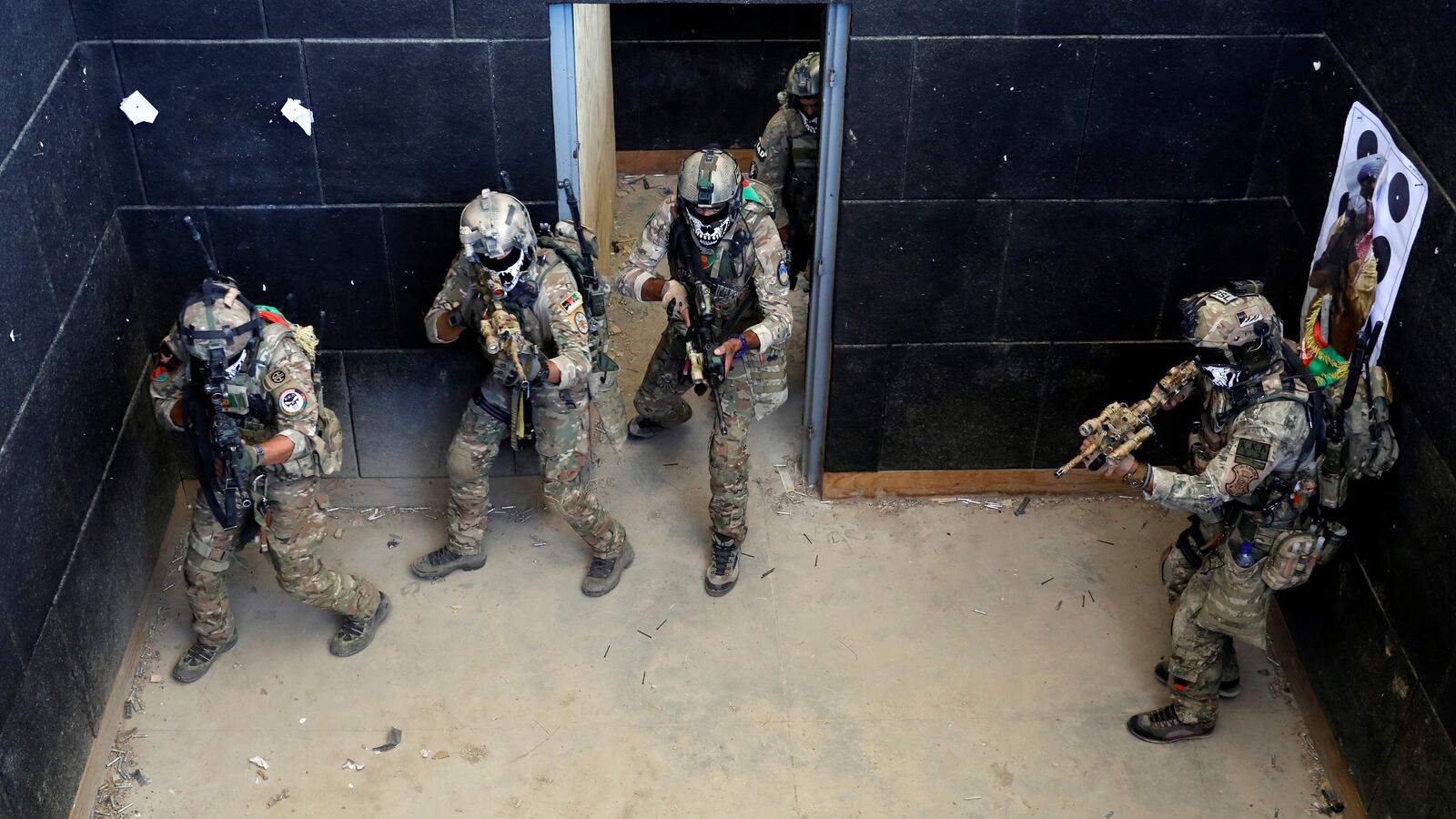 2020-06-17T091731Z_1086280350_RC2XAH9XLPFT_RTRMADP_3_AFGHANISTAN-MILITARY_h1ot2s