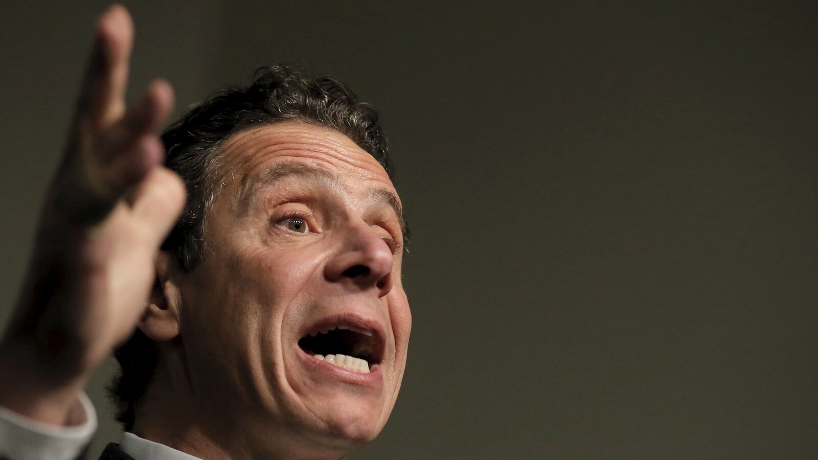 cheats/2016/04/29/feds-investigate-ny-gov-s-inner-circle/160429-cuomo-cheat_v6iatt