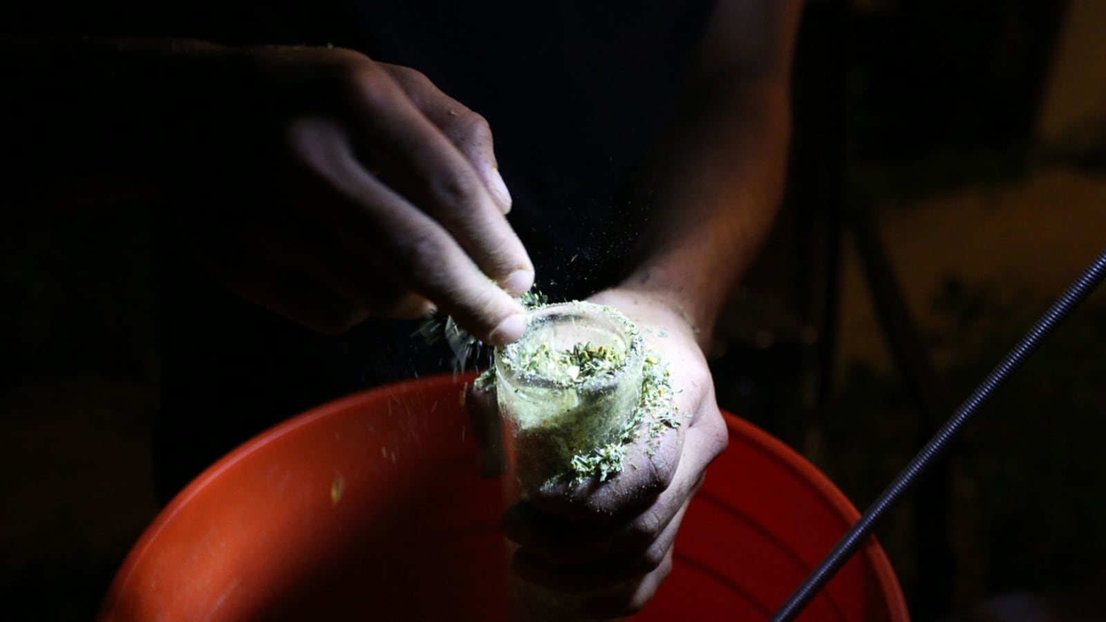 articles/2015/02/07/let-s-talk-about-hash-baby/150207-joiner-hashoil-tease_rodztl