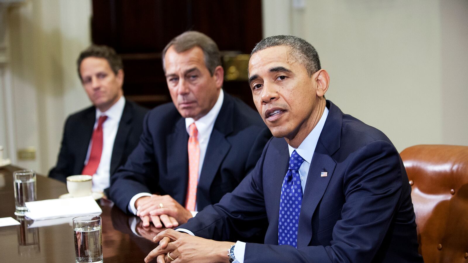 articles/2012/11/19/day-13-wall-st-happy-with-fiscal-cliff-negotiations-but-skeptics-see-photo-op/gross-fiscal-hostage-tease_jgfpbp